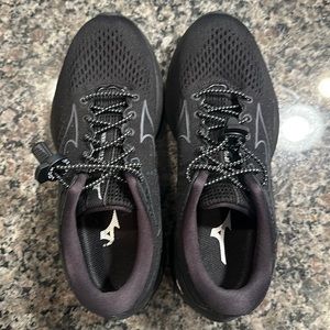 Women’s MIZUNO WAVE, Wave Rider 25